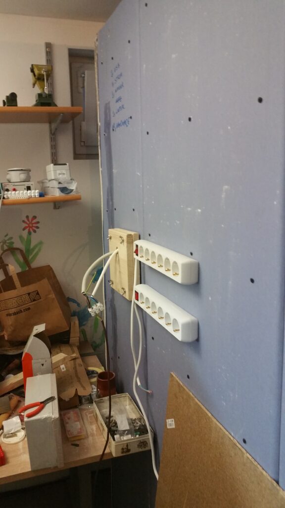 Kabelinstallation aussen